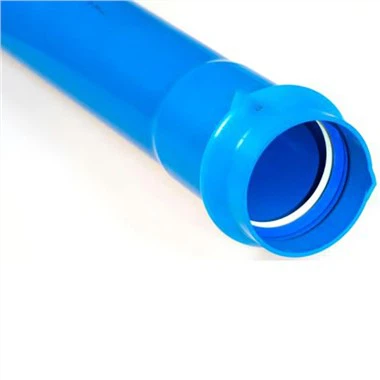 PVC-Rohr in blauer Farbe